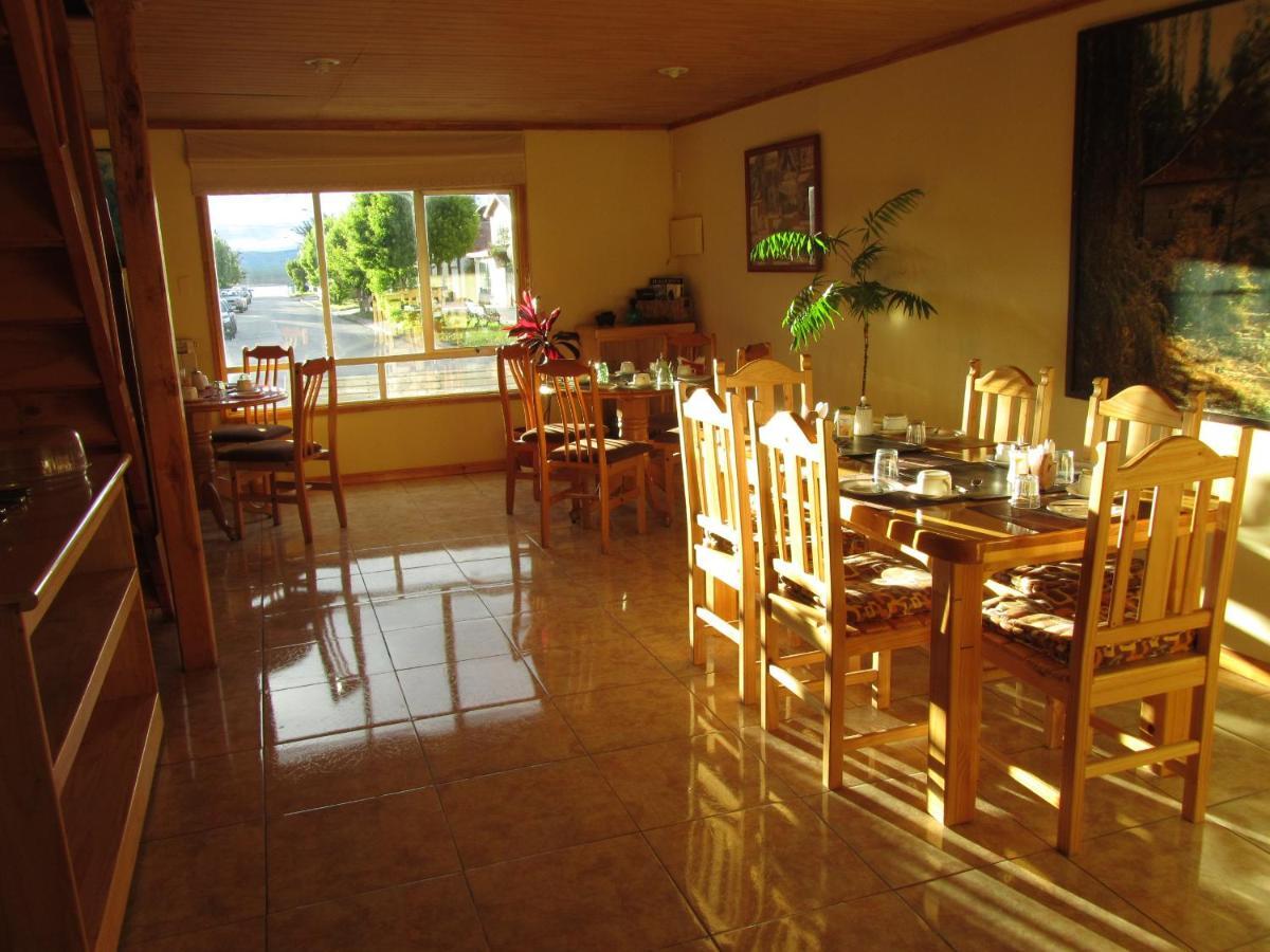 Hotel Patagonia Swiss House Puerto Natales Zewnętrze zdjęcie